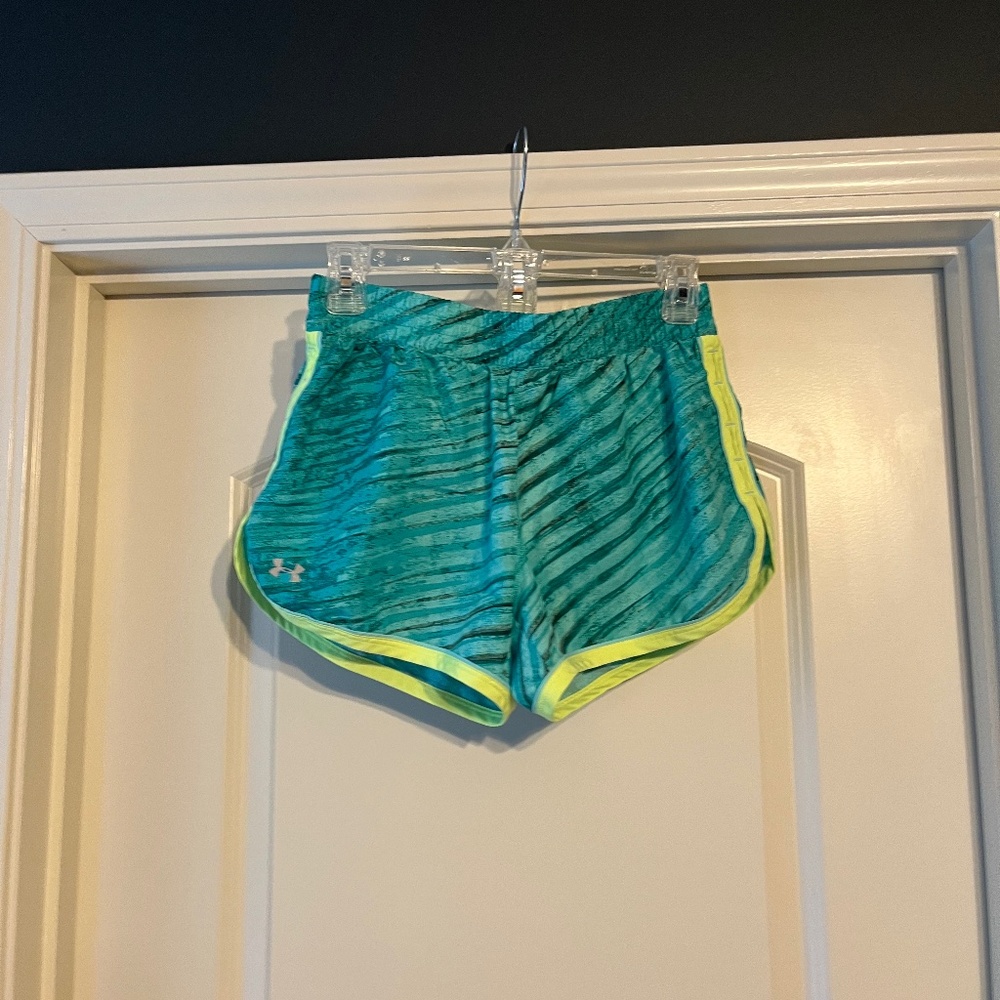 Under Armour Short